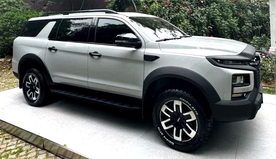 JAC JS9 