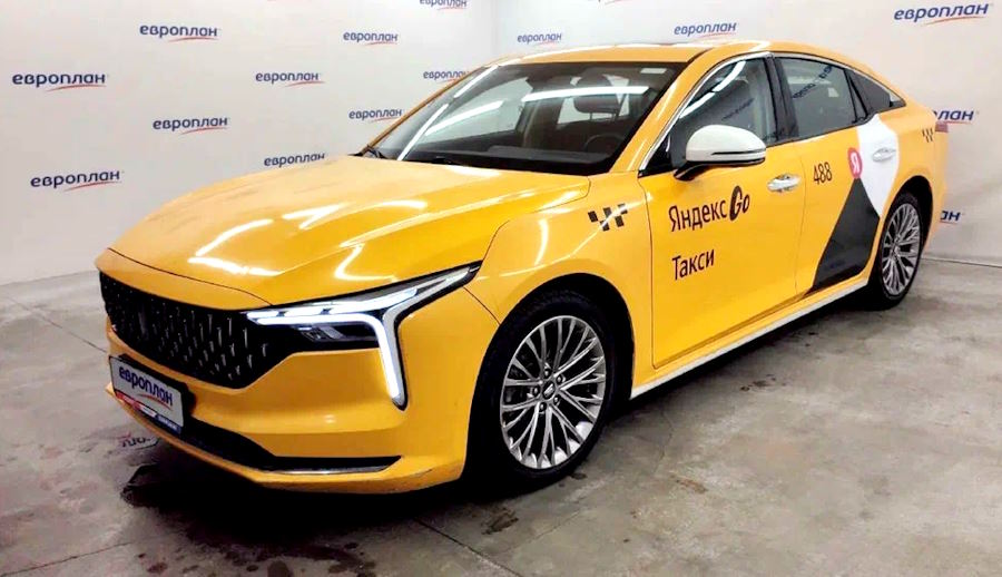 В России началась распродажа китайских автомобилей из такси. Цены уже известны
