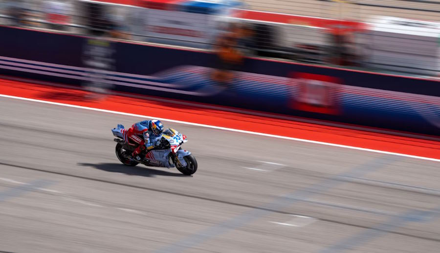 Крылья в MotoGP: техника, которая изменила торможение, обгоны и борьбу в повороте