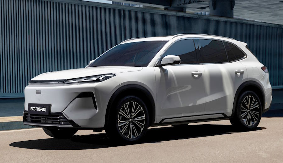 У гибрида Geely скоро появится новая версия для России