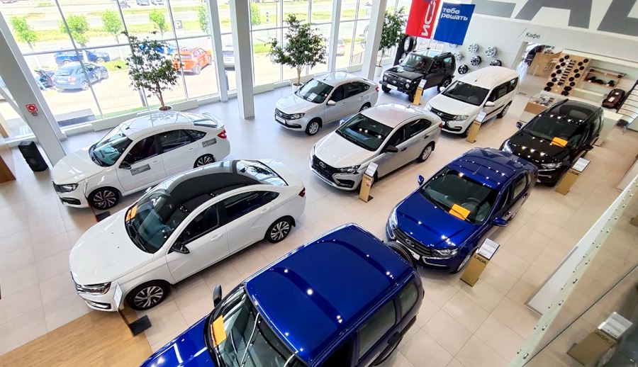 Продажи новых автомобилей в России ещё немного выросли