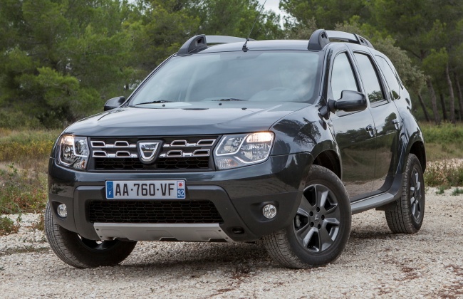 Наши читатели нашли обновленный Renault Duster