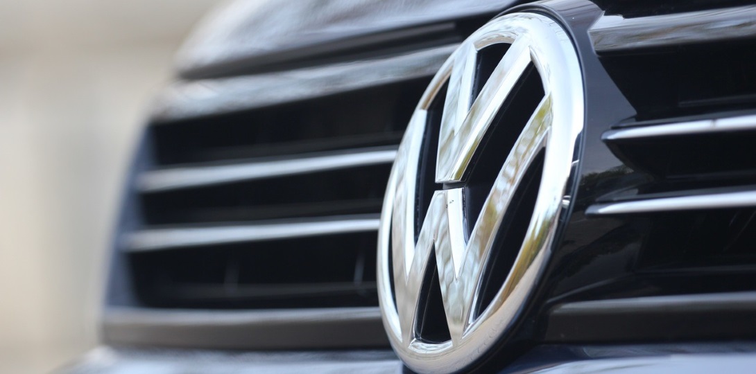 Volkswagen обогнал «Тойоту» по объему продаж автомобилей