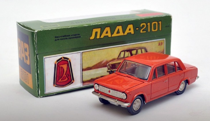 ���-2101 � ��������� �������� �9 (���� komansky / redkie.ru)
