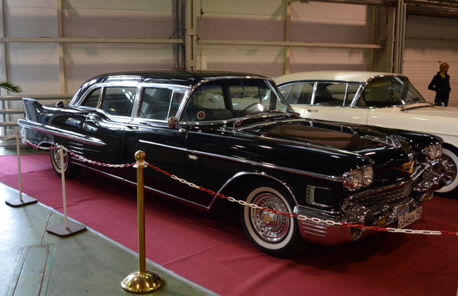 Cadillac Sedan De Ville