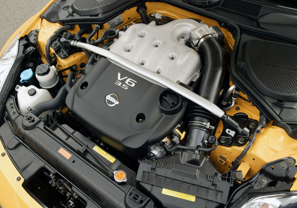 Двигатель Nissan VQ35DE