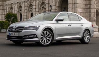 Обновлённая Skoda Superb вышла на российский рынок