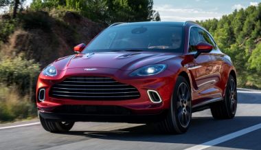 �������� Aston Martin ����������� ��������� ��14���������� ������
