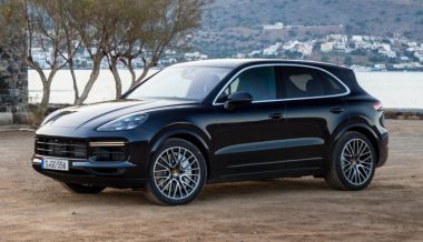 ���������� Porsche Cayenne �������� ��-�� ������ � ��������� ������ �������