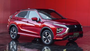 ������ �������� Mitsubishi Eclipse Cross, ����� ��� ����� �� ������������ ������