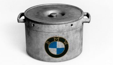 Как кастрюли спасли компанию BMW в сложные времена
