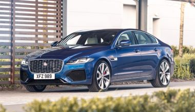 ���������� ����� Jaguar XF ������ ��������� � ������