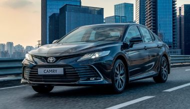 ����������� Toyota Camry ��� ������ ������������ ����������