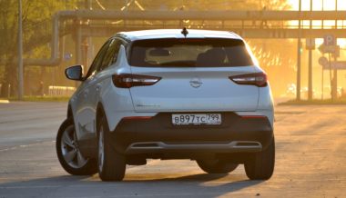 ����� ������ ���������. ����-����� ���������� Opel Grandland X