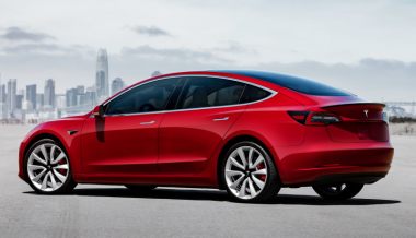 �������� Tesla �������� ����� 475������ ��������������
