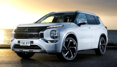 �������� Mitsubishi �������� ����� ������ ����������� � ������, ������� ��� ������ 10-������ ��������