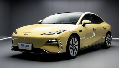 ������� ������ �������������� ������ Geely ���������� � �����