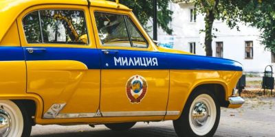 На продажу выставили милицейскую Волгу времён СССР. Цена — как у китайского паркетника