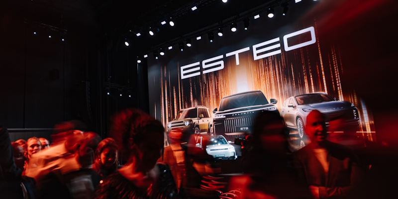 ��� ������ ������ ������ Esteo ����������� � ������