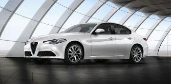 Представлены новые версии седана Alfa Romeo Giulia