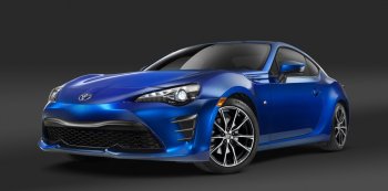 Компания Toyota модернизировала спорткупе GT 86