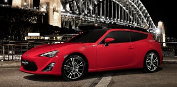 ����������� ���������� ���� Toyota 86 � ���������