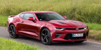 ���� Chevrolet Camaro ������������ �� ���������� �����