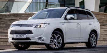 ��������� ��������� Mitsubishi Outlander PHEV ���� � ����������� �����