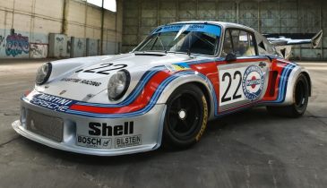 �������� Porsche 911 RSR 2.1 Turbo �������� � �������� �� ������������ ������