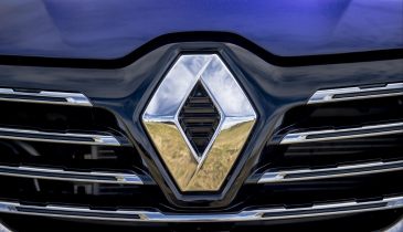 ��������� ������� ���� �� ��� ������ ����� Renault