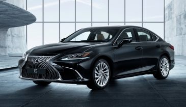 ����� ��������� ������ Lexus ES �������� � ������ ������
