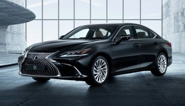 ����� ��������� ������ Lexus ES ������ ��������� � ������