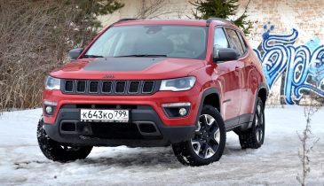 Нетипичный: тест-драйв кроссовера Jeep Compass Trailhawk