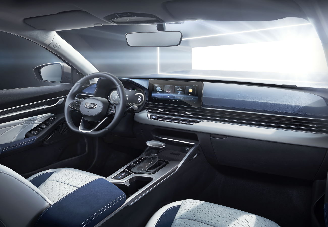 Салон Джили Эмгранд Geely Emgrand