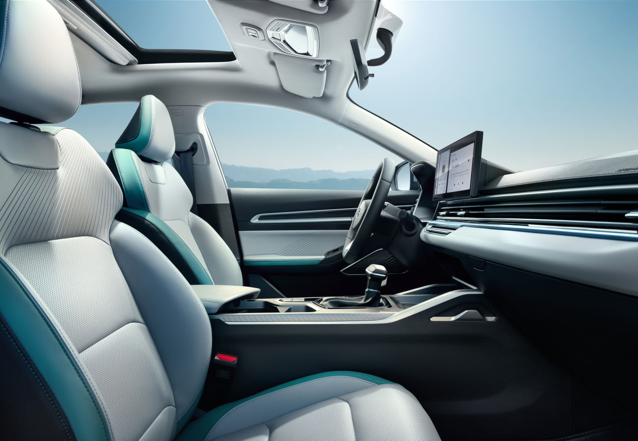 Салон Джили Эмгранд Geely Emgrand