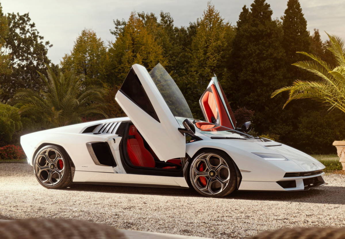 Lamborghini Countach 2023 Lamborghini Countach LPI 800-4