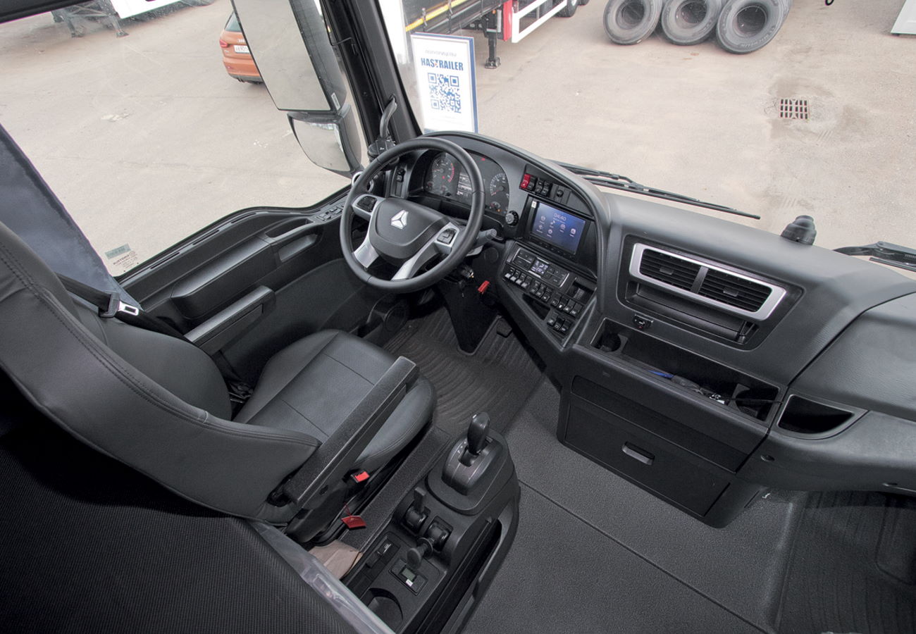 Салон Sitrak C7H Sitrak C7H