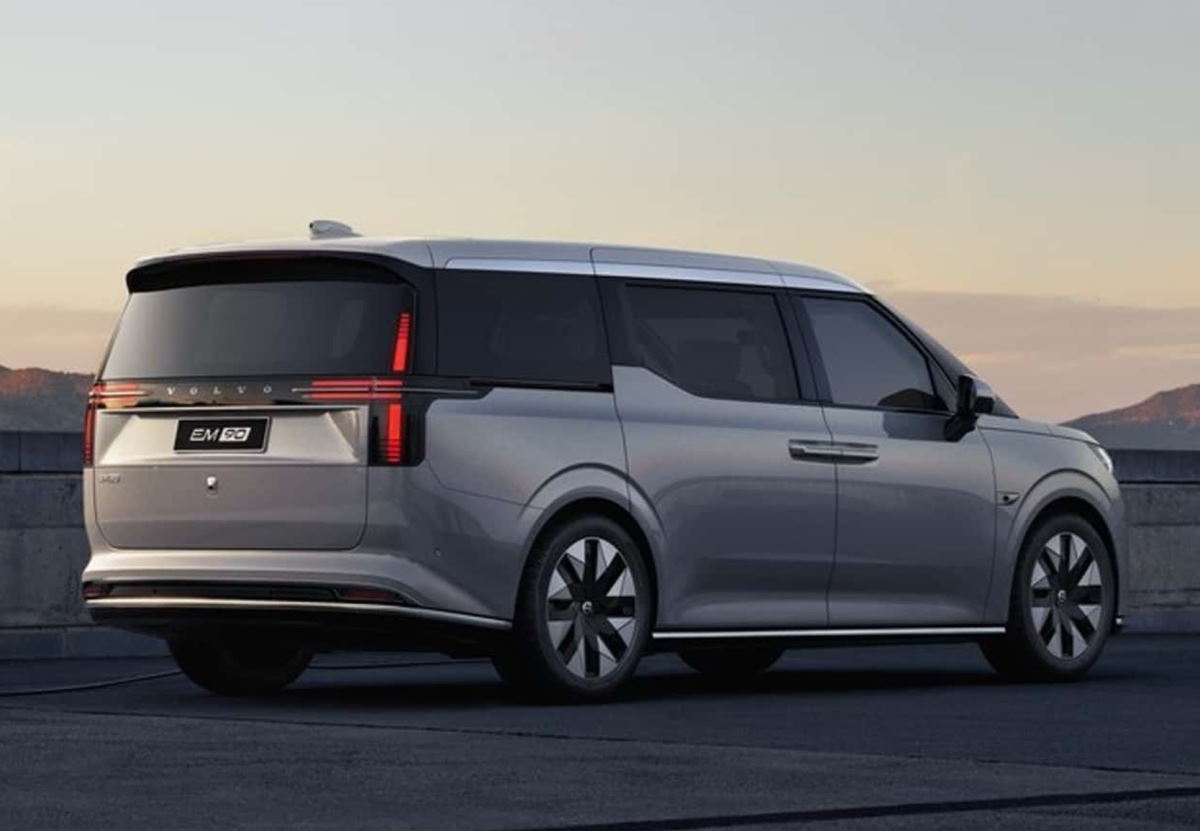 Volvo EM90 Volvo EM90