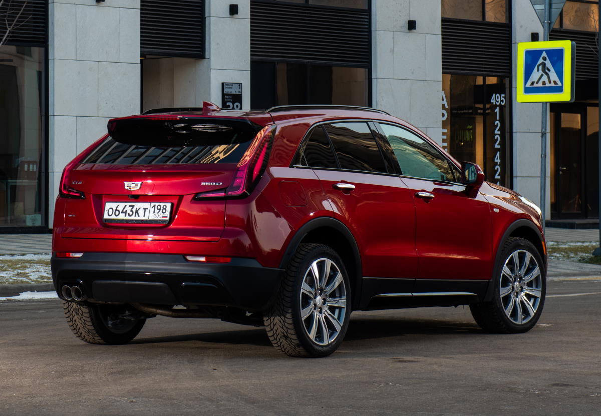 Cadillac XT4