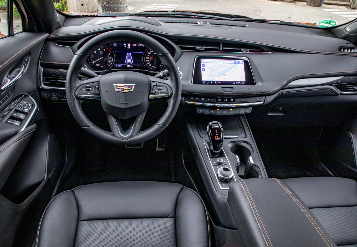 Cadillac XT4