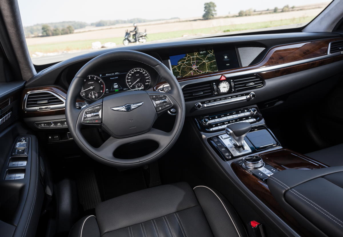 Genesis G90L
