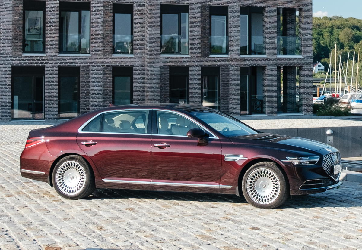 Genesis G90, 2019