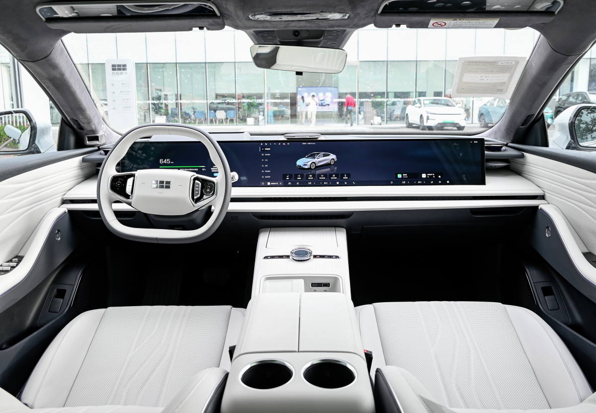 Geely Galaxy E8 Geely Galaxy E8
