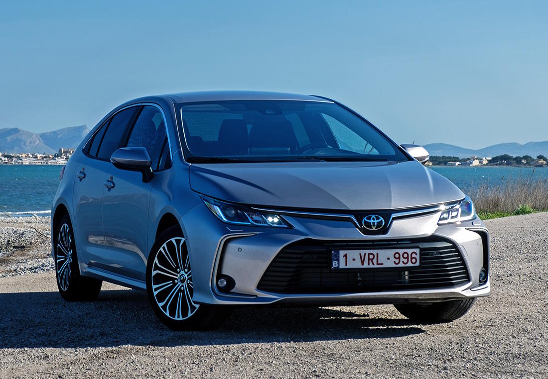 Тойота Королла Toyota Corolla