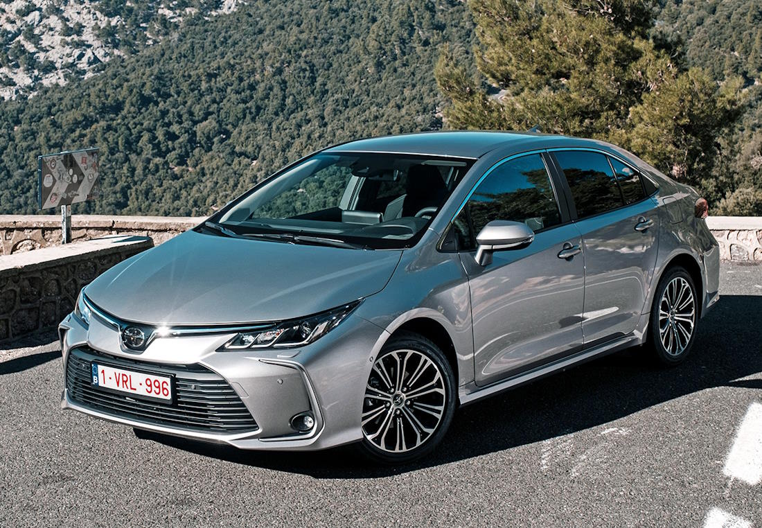 Тойота Королла Toyota Corolla