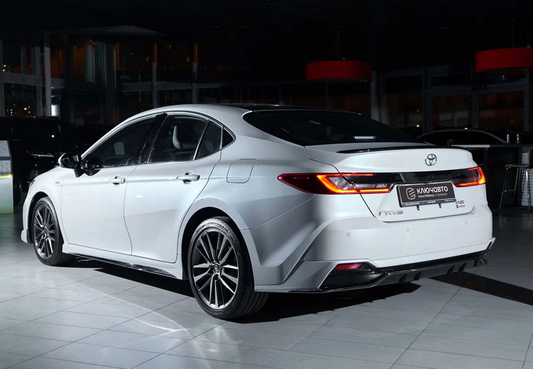 Тойота Камри Toyota Camry