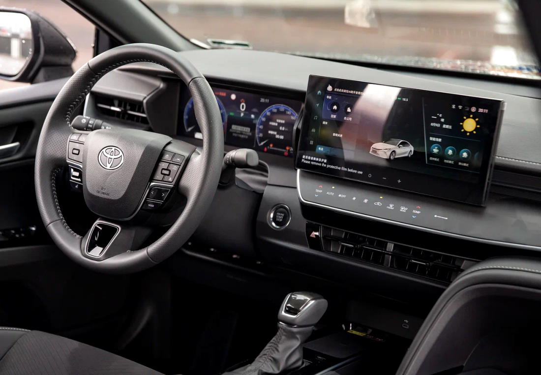 Салон Тойота Камри Toyota Camry