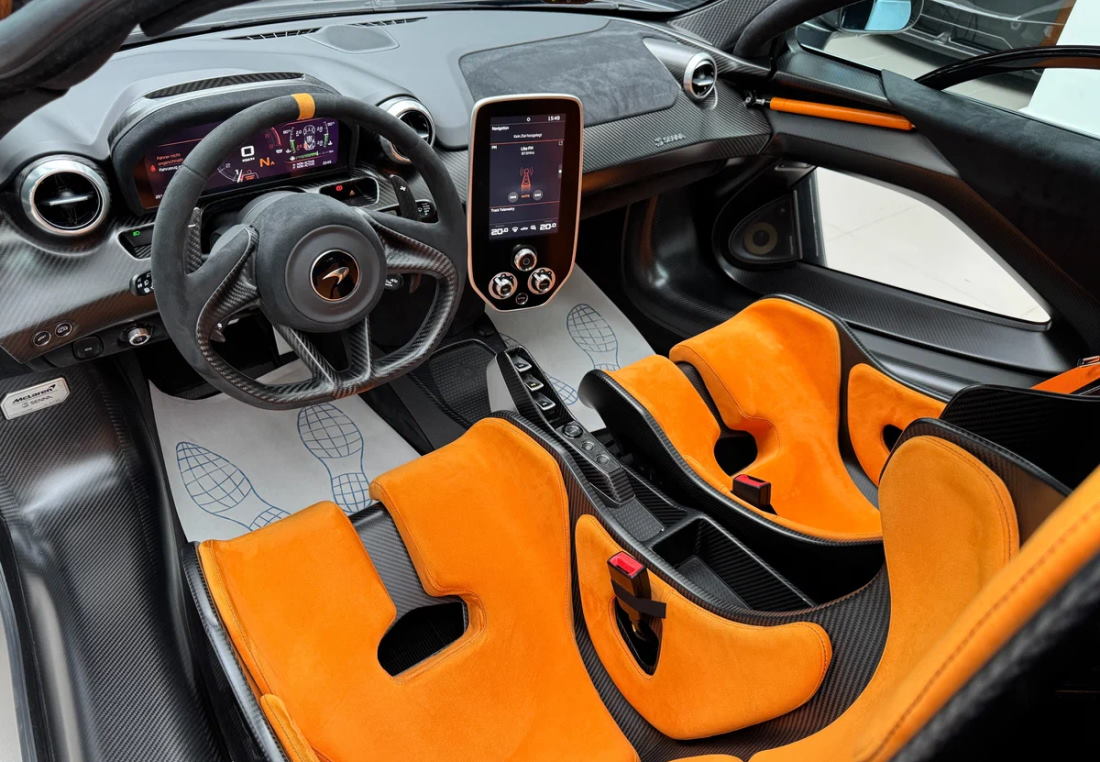 McLaren Senna