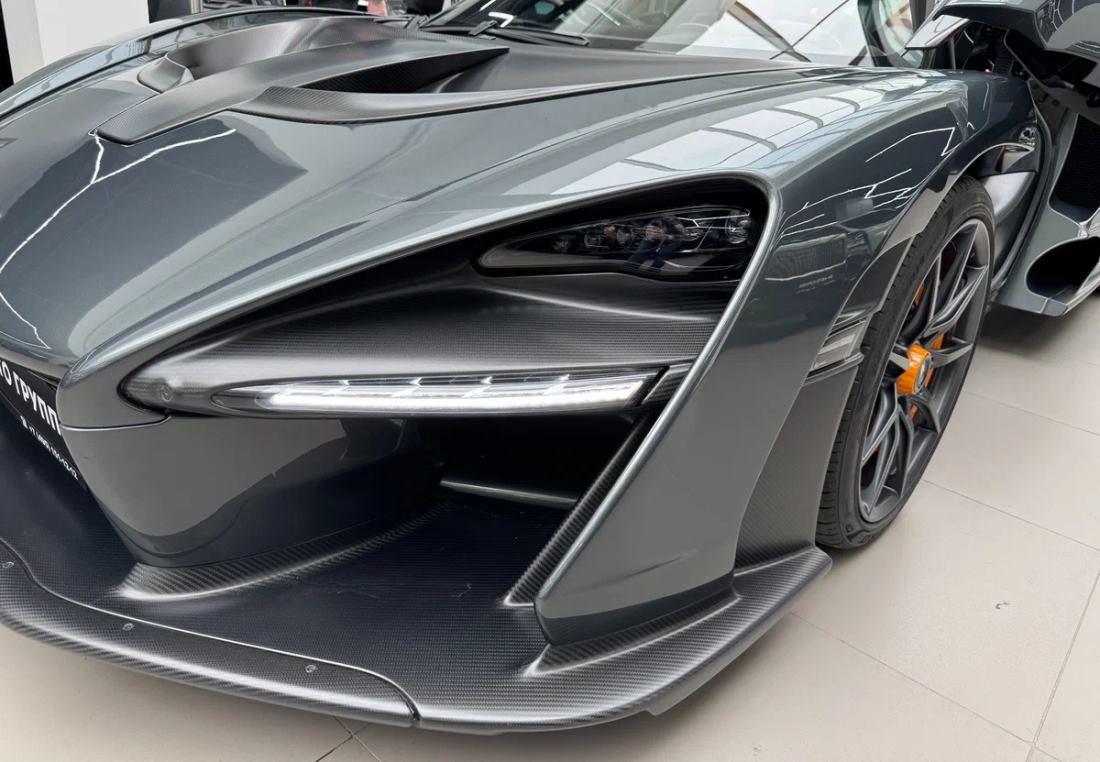 McLaren Senna