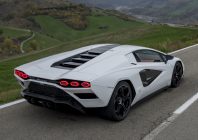 Lamborghini Countach LPI 800-4